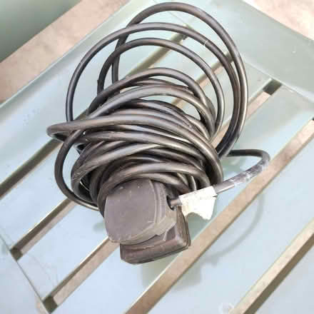 Photo of free A Black 2 Socket Extension Lead (Rayleigh SS6) #2