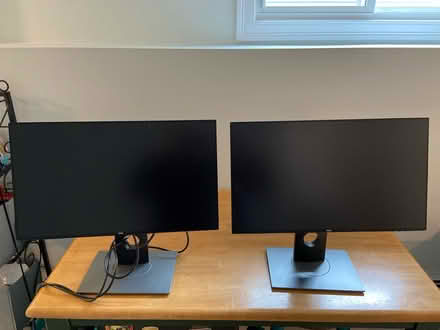 Photo of free Dell computer monitors (13 Pathwood Ave. Burlington) #1