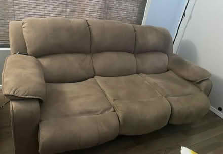 Photo of free 6 Seater Sofa, intact (Sammamish) #4