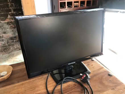 Photo of free ViewSonic 21” HDMI Monitor (Eastbourne BN21) #1