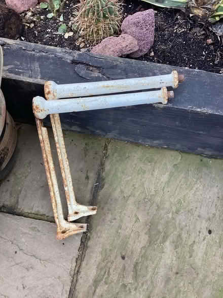 Photo of free Heavy duty brackets (Waterlooville PO8) #1