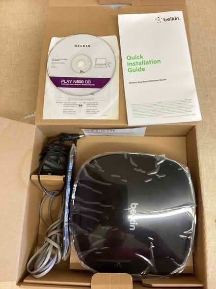 Photo of free Belkin router (Duston) #2