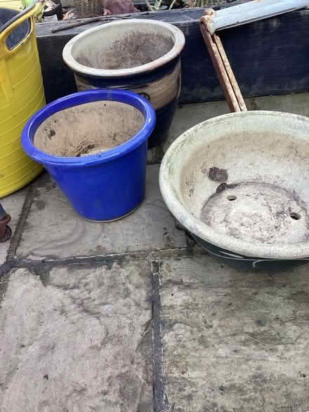 Photo of free Garden pots (Waterlooville PO8) #1