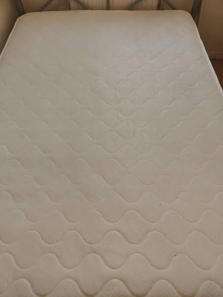 Photo of free Double Mattress (TW2 twickenham) #1