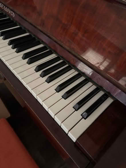 Photo of free Piano - full size (Valencia / West Hills) #2