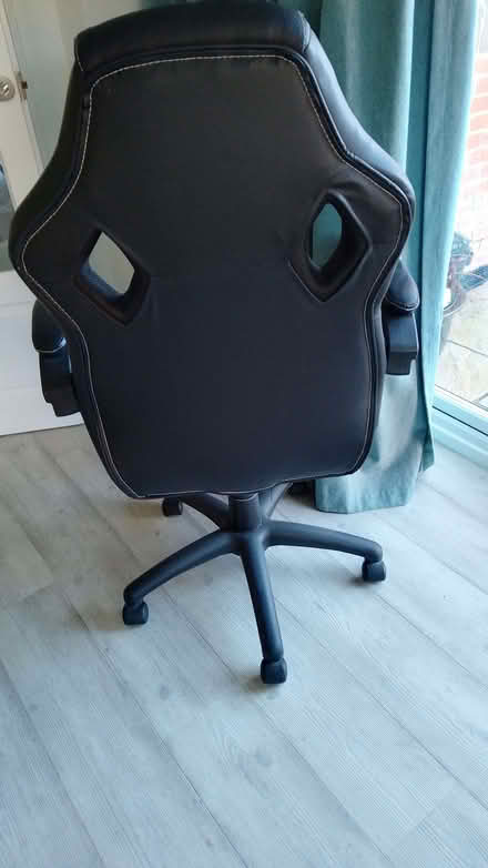 Photo of free Gamer/office chair (Langley Park DH7) #4