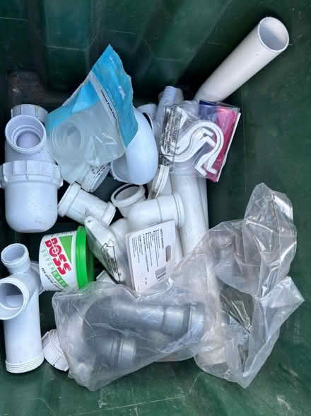 Photo of free Plumbing bits (Halton LA2) #2