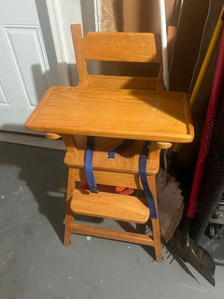 Photo of free Baby Bassinet and high chair (Marlon Upper Marlboro) #2