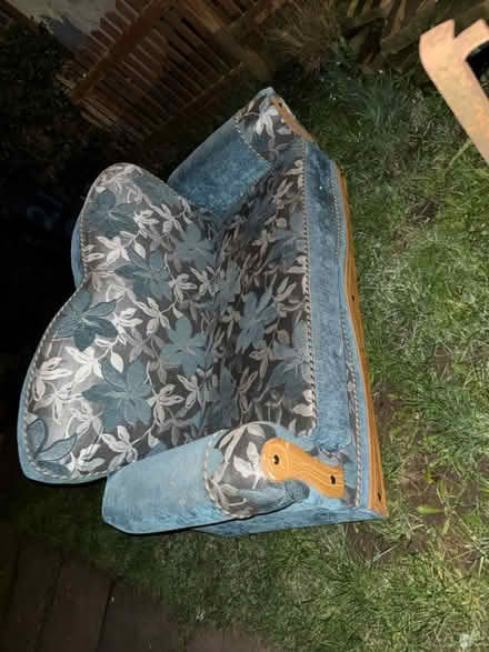 Photo of free Sofa (WR4 9AW) #2