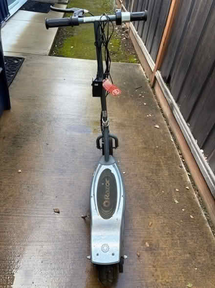 Photo of free Razor Electric scooter (Los Altos Grant and Fremont) #2