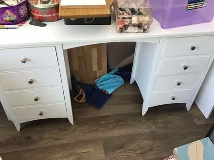 Photo of free White vanity unit (Minster Lovell OX29) #1