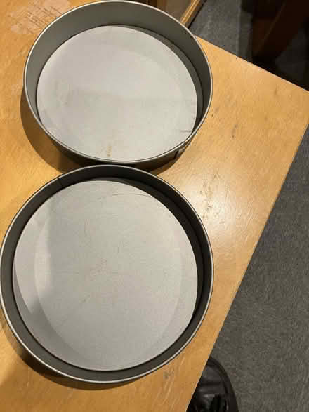Photo of free Cake tins & cooling rack (Micklefield HP13) #2