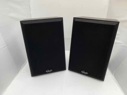 Photo of free Bookshelf Speakers (Gale Mini Monitor) (Braintree CM7) #1