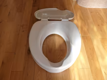 Photo of free Toilet Seat Raiser (Hadleigh SS7) #2