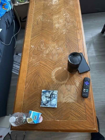 Photo of free Coffee table with paint & varnish (01913) #1