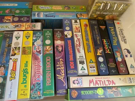 Photo of free Box of approx 25 Children’s VHS Videos (many Disney) (Hermitage RG18) #3