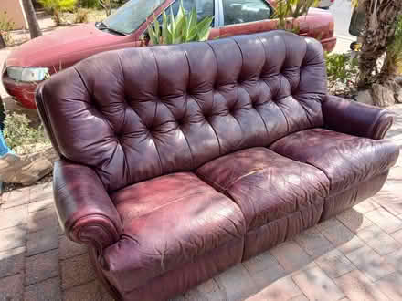 Photo of free 2-3 seater leather lounge (North Haven) #1