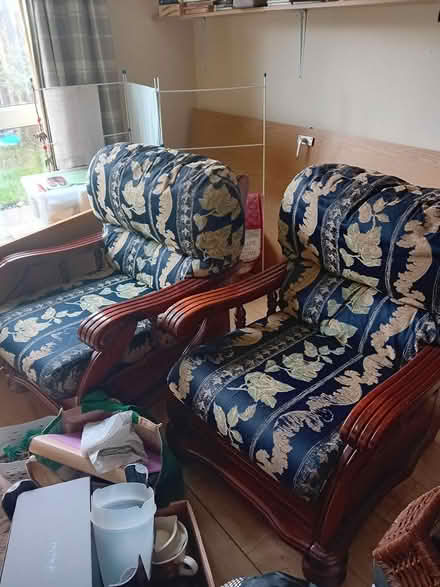 Photo of free two lovely matching chairs (CH7 Bro Alun area) #1