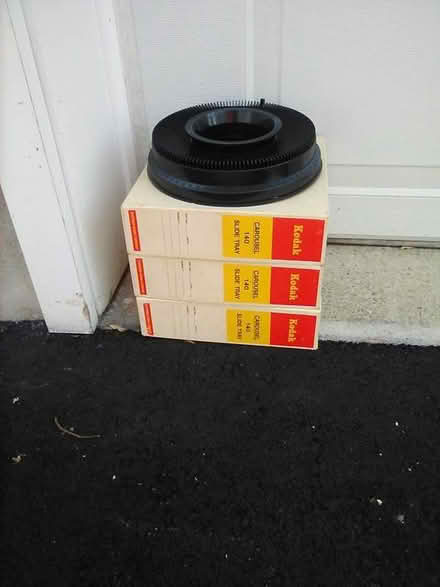 Photo of free KODAK Carousel 140 Slide Trays (Flemington, NJ) #1