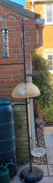 Photo of free Bird feeding station (CB25) #1