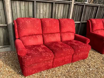 Photo of free 3 Seater sofas x 2 (Peterborough - Pondersbridge) #3