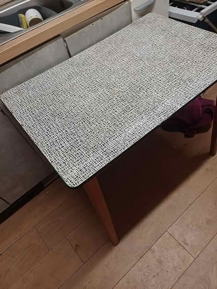 Photo of free Table (Orpington BR5) #1