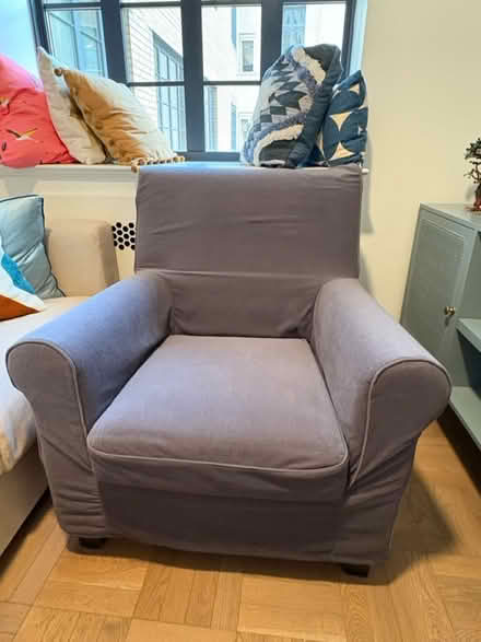 Photo of free Armchair (Columbia heights) #1