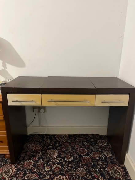 Photo of free Furniture and other items in person (Belvedere DA17) #4