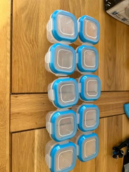 Photo of free Baby weaning Tupperware pots x10 (CR3 Caterham on the hill) #1