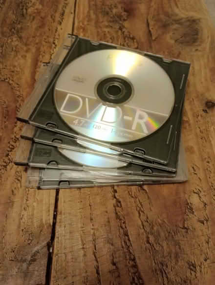 Photo of blank dvds (Rose Green PO21) #1