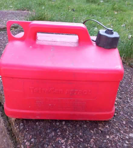 Photo of free Petrol can (Low Fell NE9) #1