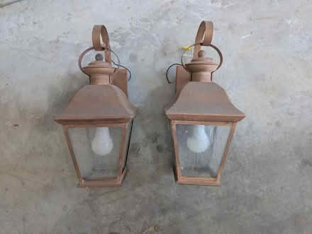 Photo of free Outdoor lamps (Glenmoore PA) #1