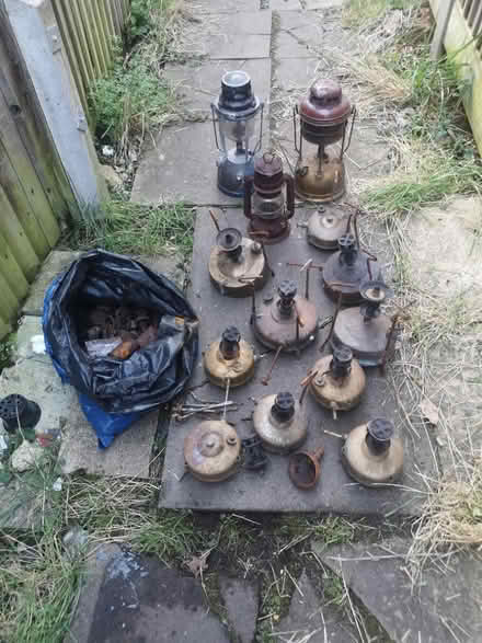 Photo of free Antique camping stoves abd lamps (Streatham SW16) #1