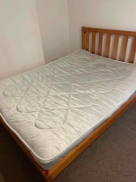 Photo of free Double bed (London Rd Station area BN1) #1