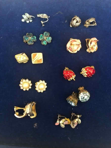 Photo of free Clip on earrings (Molesey KT8) #1
