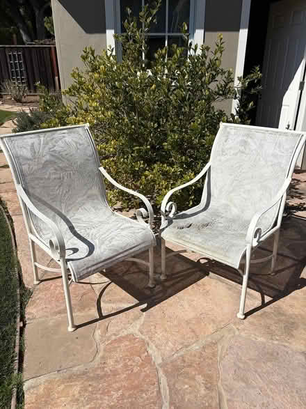 Photo of free Mallin outdoor patio chairs (Los Altos Grant and Fremont) #1