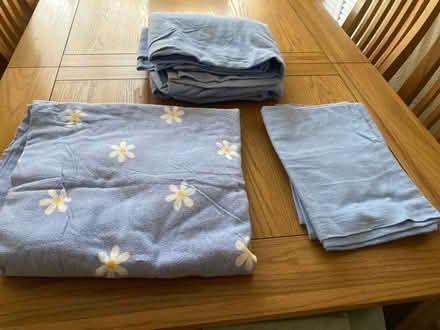 Photo of free Flannelette double bed fitted and flat sheets and pillow cas (Ryecroft WS2) #1