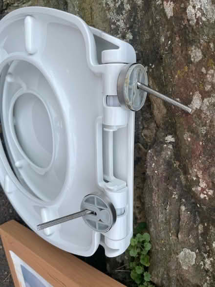 Photo of free Toilet seat (City of Bristol BS16) #1