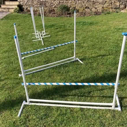 Photo of free Dog agility weaves and jumps (Helton CA10) #3