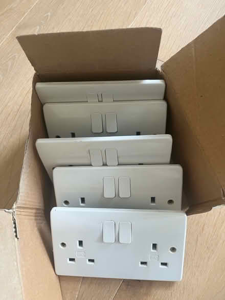 Photo of free Five identical switches and sockets (Ingatestone) #1