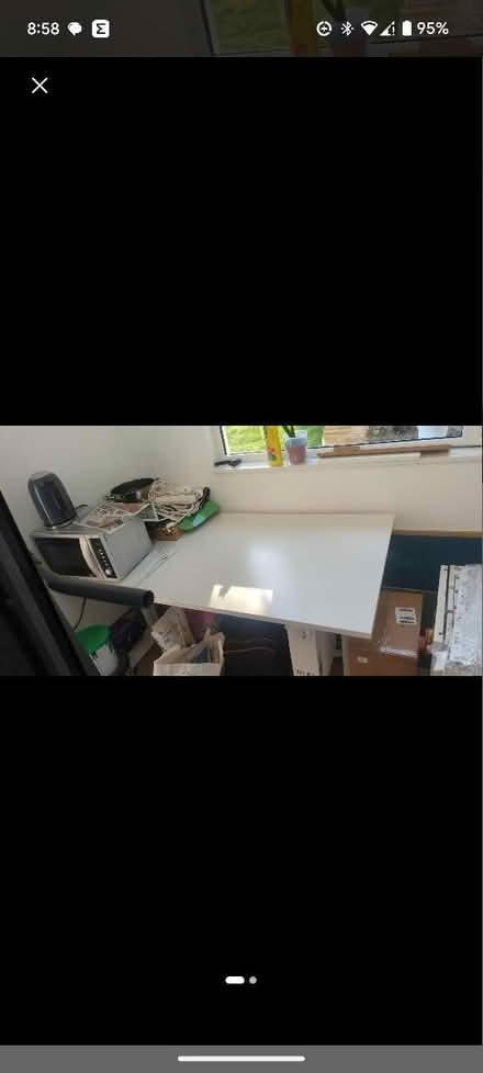 Photo of free White desk (Houghton Regis LU5) #1