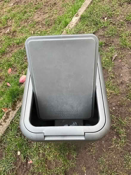 Photo of free Kitchen bin (Govilon, Abergavenny) #3