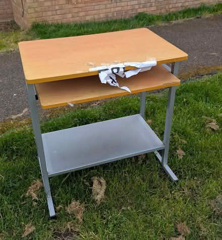 Photo of free Small desk/table (Bystock EX8) #1