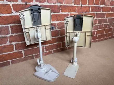 Photo of free Document transcription stands (Bryn-y-cochin SY12) #3