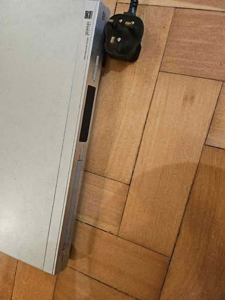 Photo of free Dvd player (Ladywood B16) #1