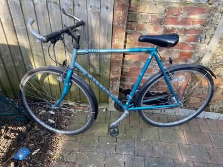 Photo of free Adult bicycle (Hornchurch RM11) #1