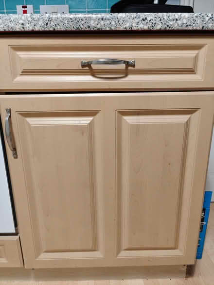 Photo of Cabinet doors x 2 (Panmurefield DD5) #1