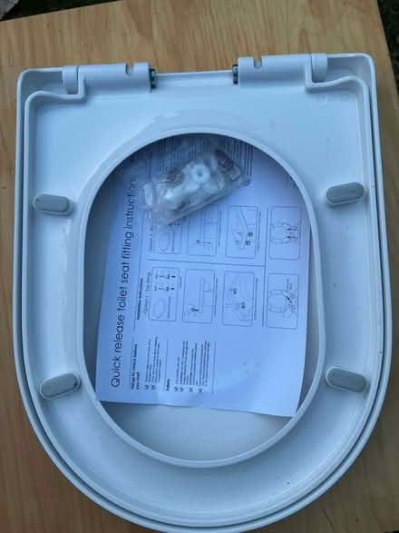 Photo of free Plastic Toilet Seat - Unused with fittings (The Camp AL1) #3