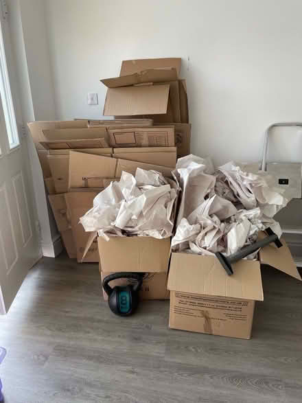 Photo of free Packing boxes and wrapping paper (Congleton CW12) #1