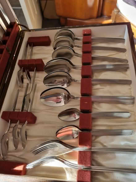 Photo of free Cutlery set 6 of each (LE16 Market Harborough) #1